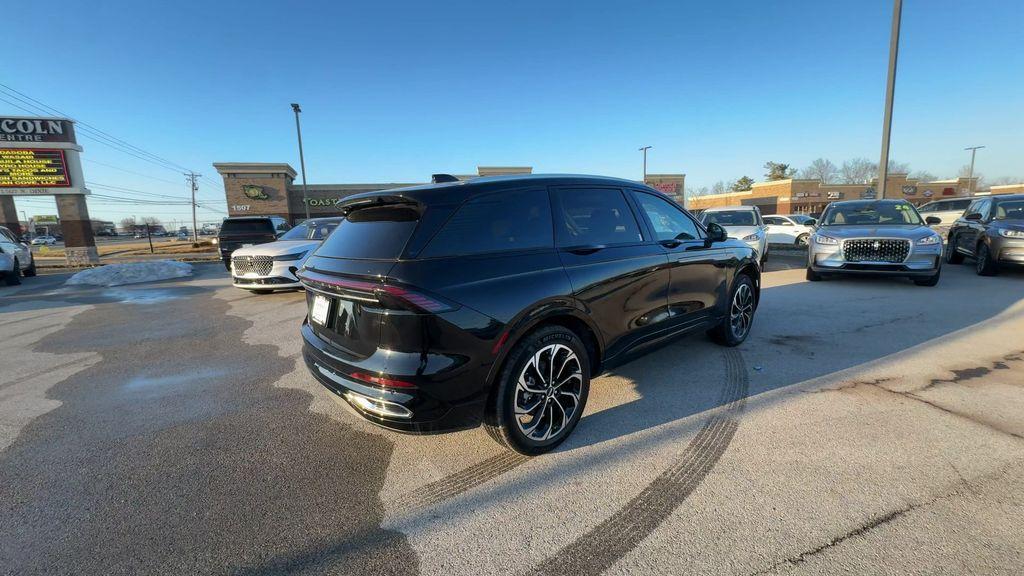 new 2026 Lincoln Nautilus car, priced at $66,078
