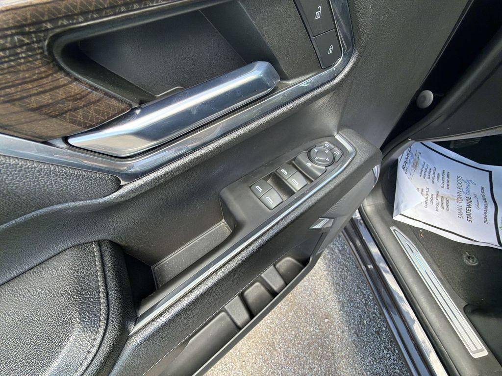 used 2023 Chevrolet Silverado 1500 car, priced at $38,970
