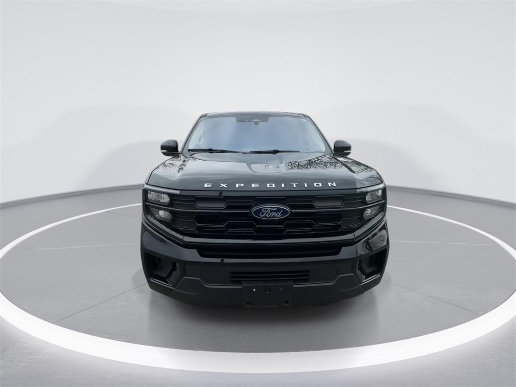 used 2025 Ford Expedition car, priced at $61,866