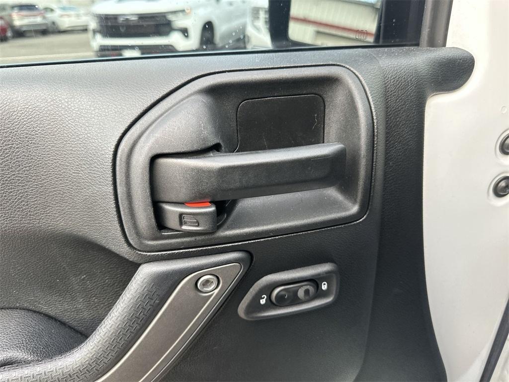 used 2017 Jeep Wrangler Unlimited car, priced at $20,788