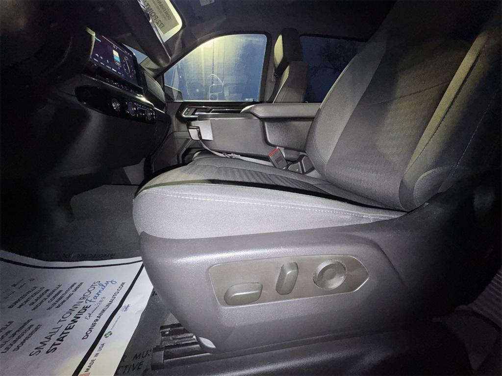 used 2024 Chevrolet Silverado 1500 car, priced at $39,860