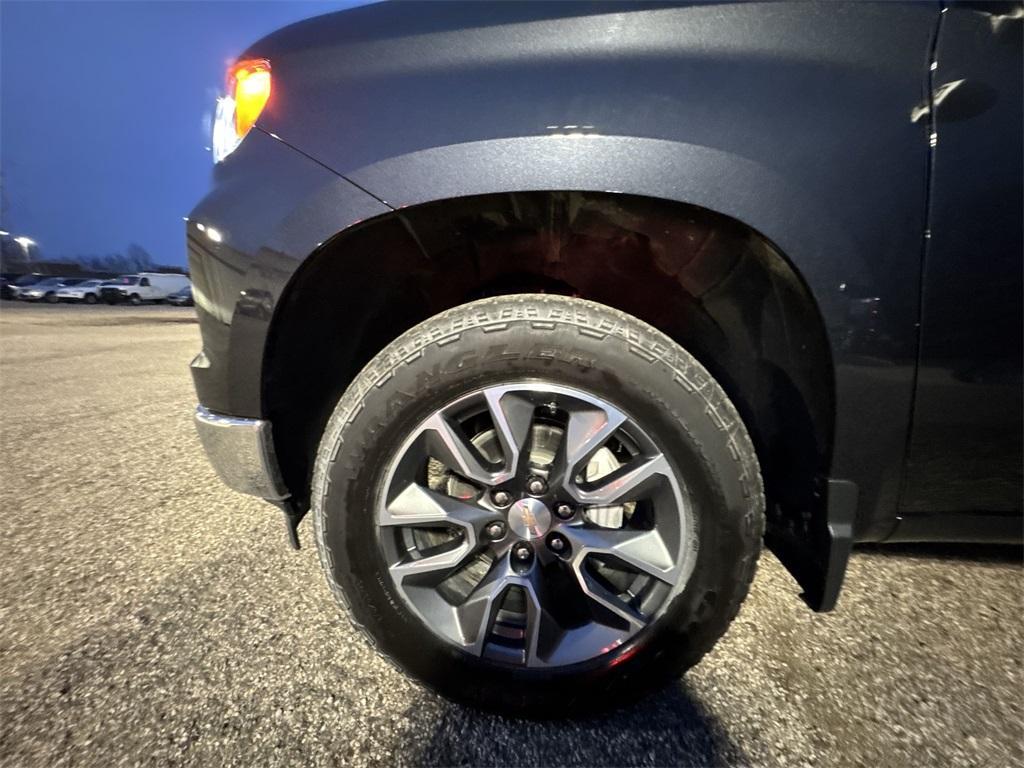 used 2024 Chevrolet Silverado 1500 car, priced at $39,860