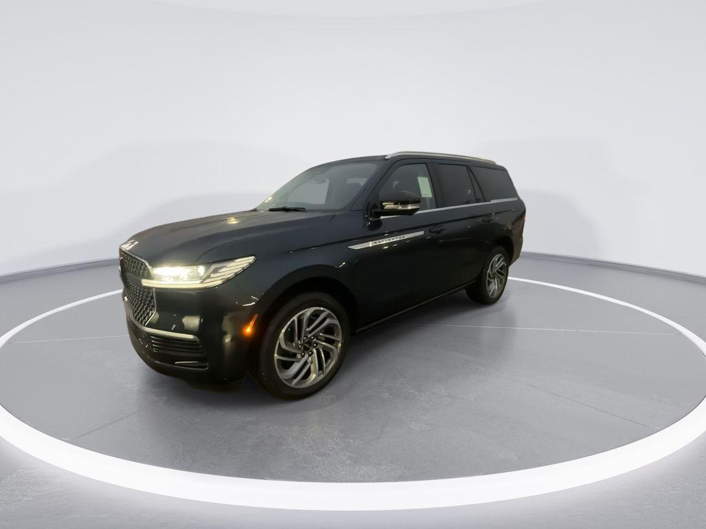new 2025 Lincoln Navigator car, priced at $94,333