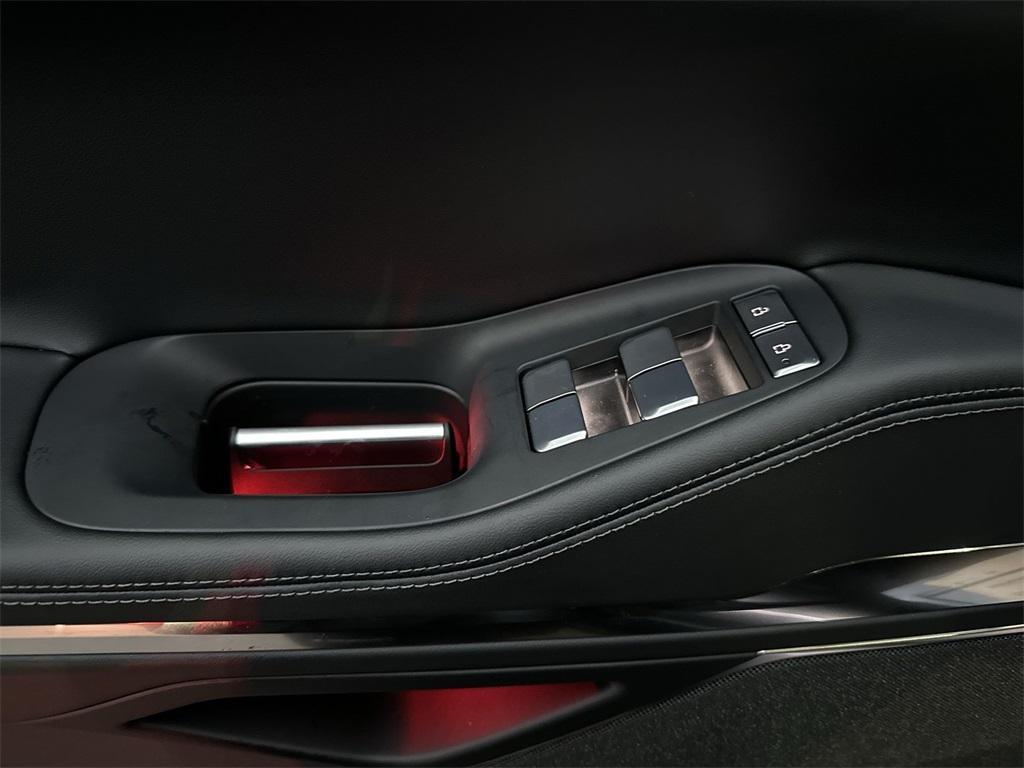 new 2025 Lincoln Navigator car, priced at $97,833