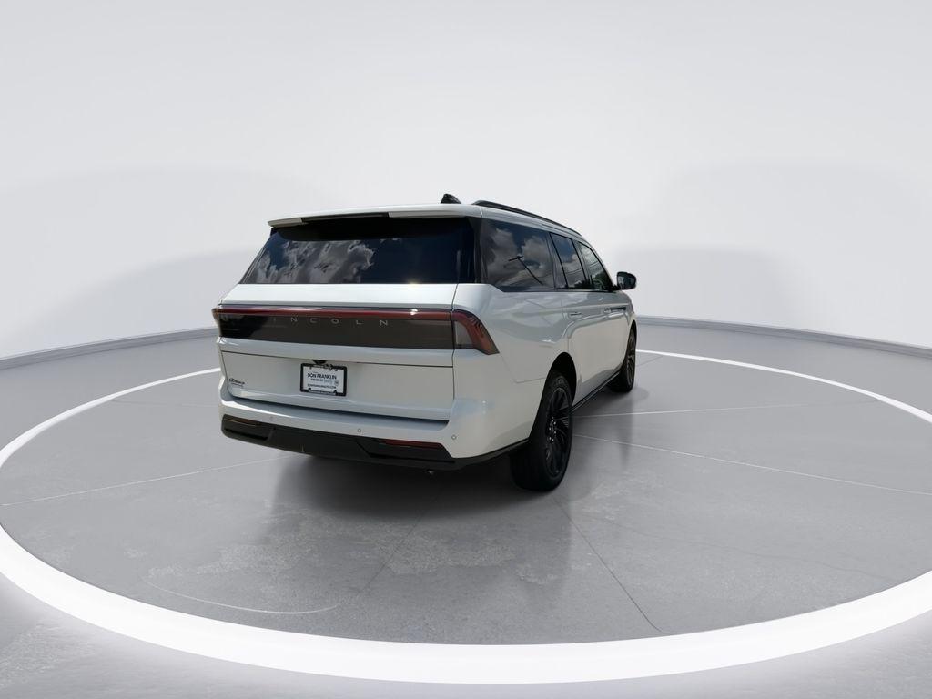 new 2026 Lincoln Navigator car, priced at $103,554