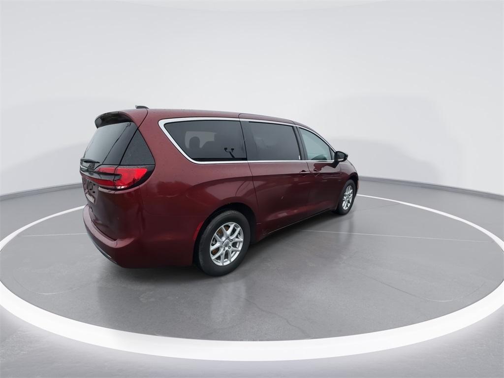 used 2023 Chrysler Pacifica car, priced at $32,848