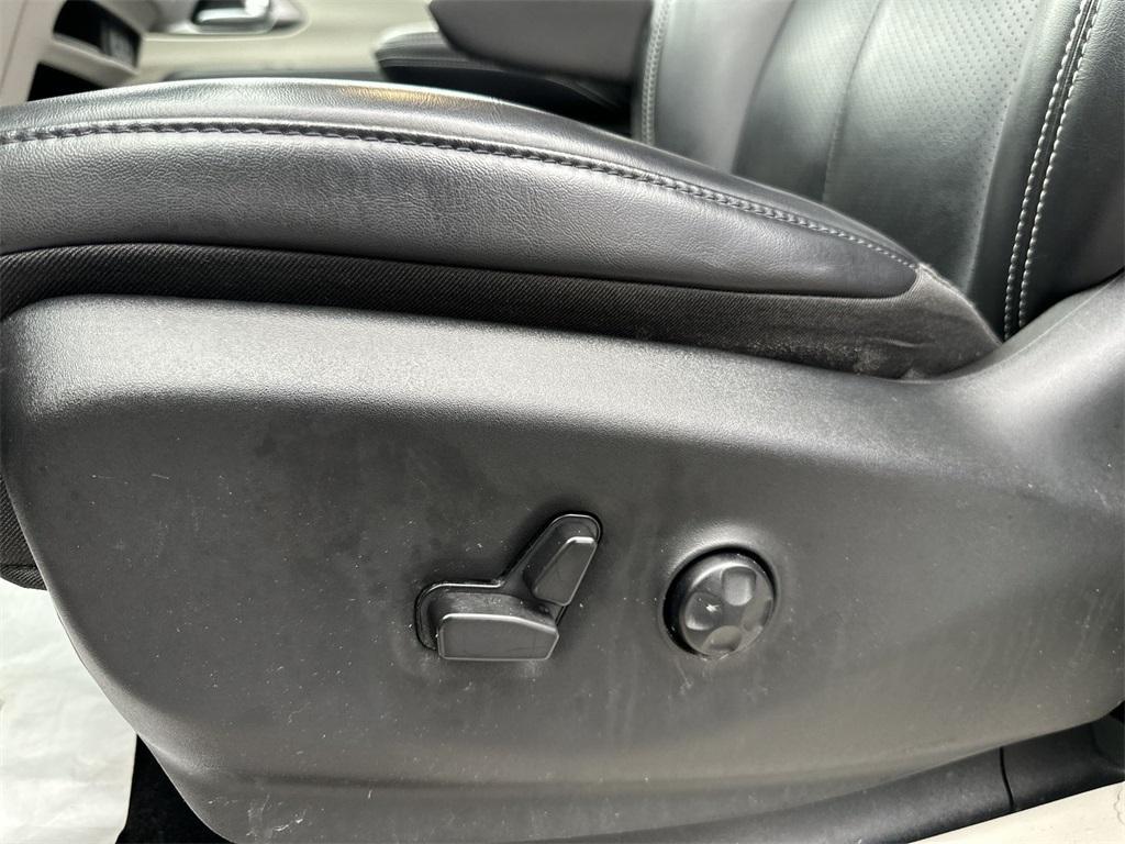 used 2023 Chrysler Pacifica car, priced at $32,848