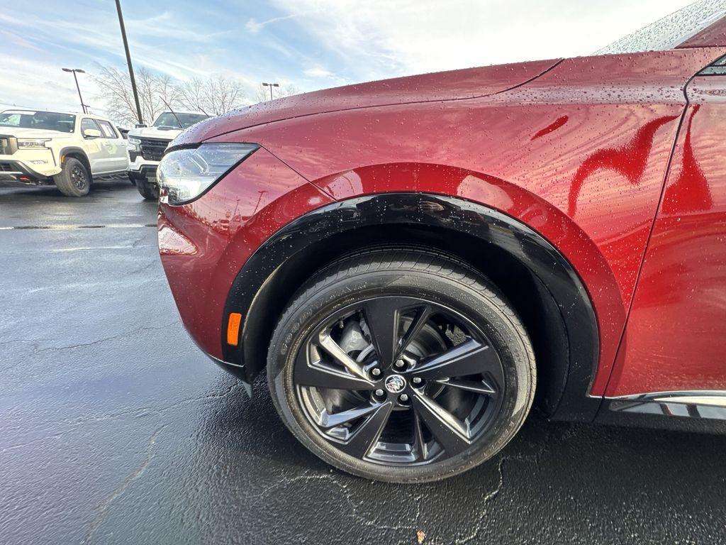 used 2023 Buick Envision car, priced at $26,499