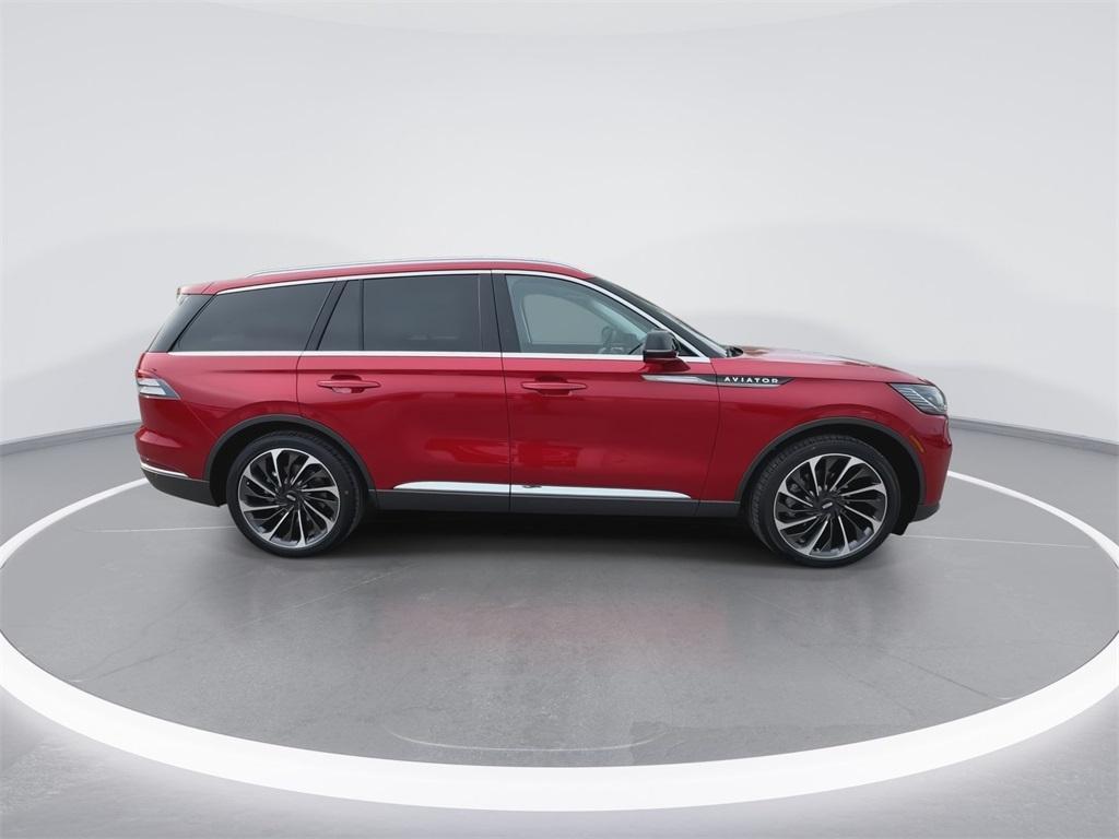 new 2025 Lincoln Aviator car, priced at $76,956