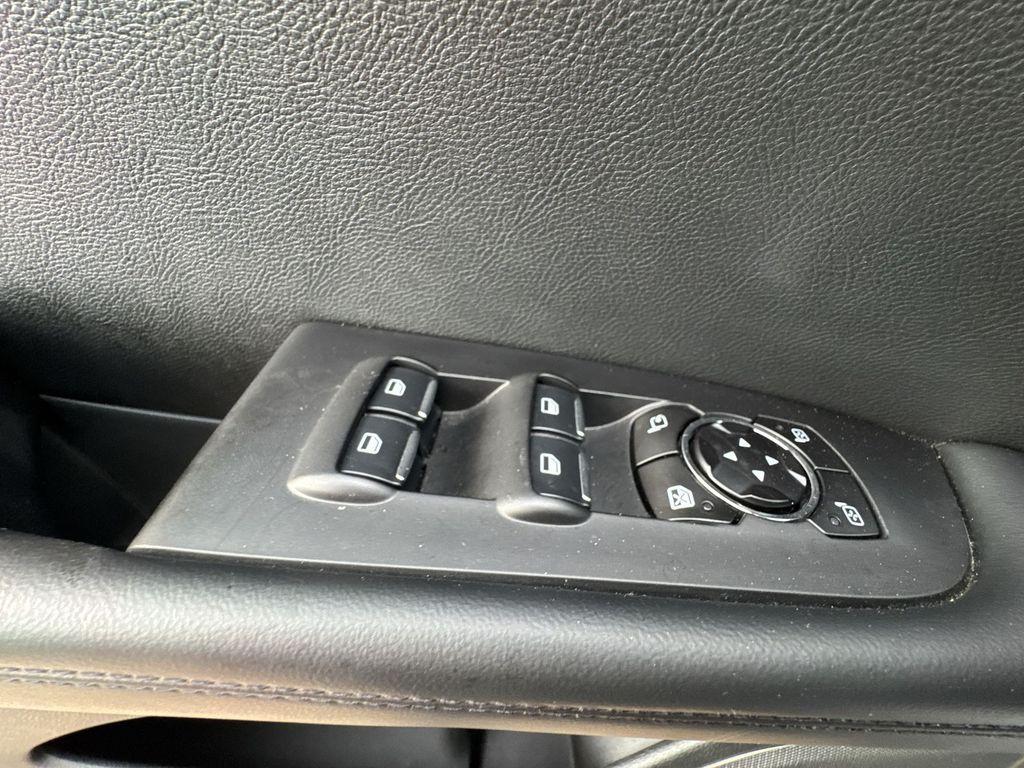 used 2023 Lincoln Nautilus car, priced at $37,888