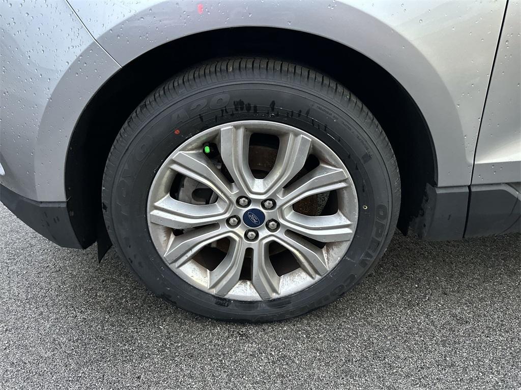 used 2021 Ford Edge car, priced at $20,988