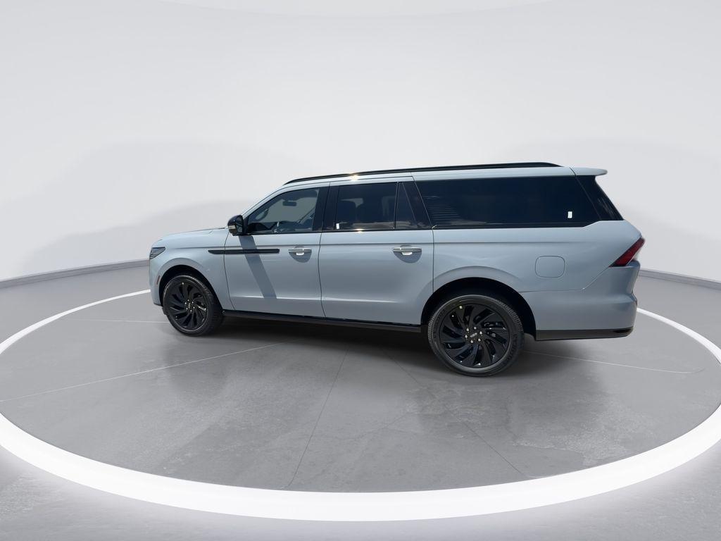 new 2026 Lincoln Navigator L car, priced at $105,458