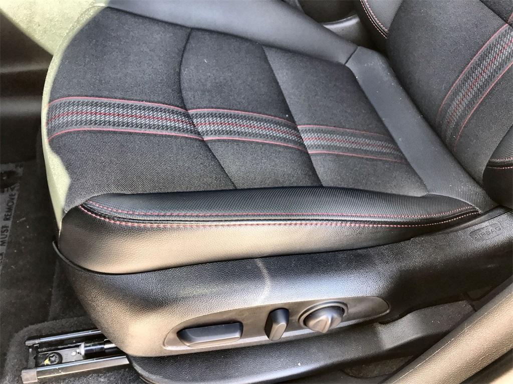 used 2023 Chevrolet Equinox car, priced at $24,865