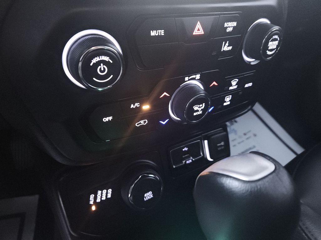 used 2023 Jeep Renegade car, priced at $26,540