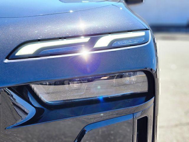 new 2026 BMW 760 car, priced at $136,595