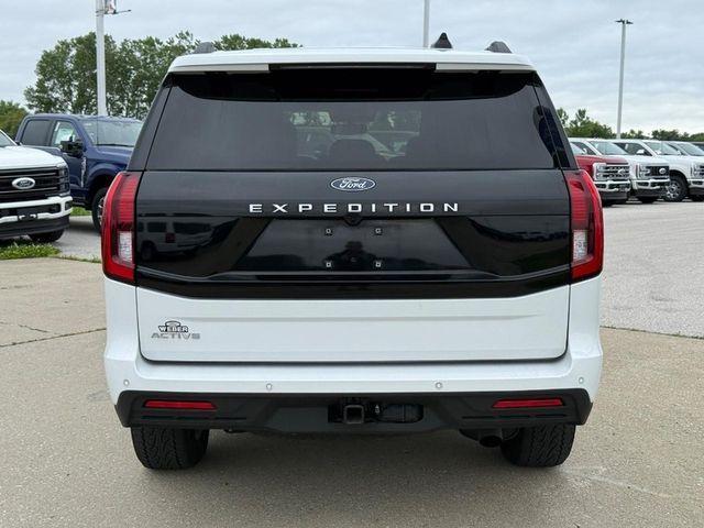 used 2025 Ford Expedition car, priced at $57,812