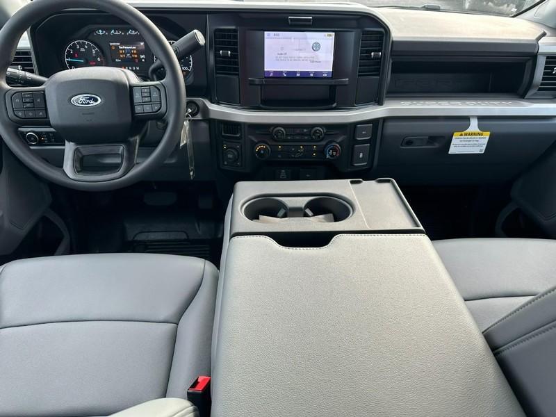 new 2025 Ford F-250 car, priced at $55,435