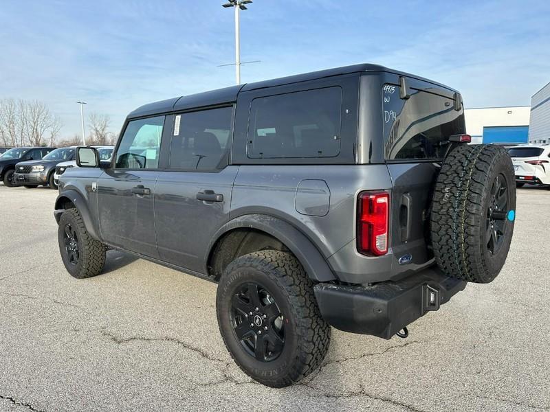 new 2025 Ford Bronco car, priced at $42,591