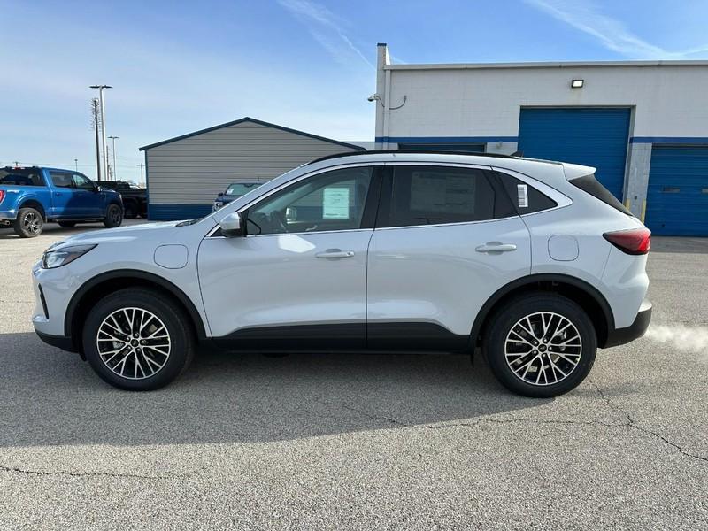 new 2025 Ford Escape car, priced at $27,836