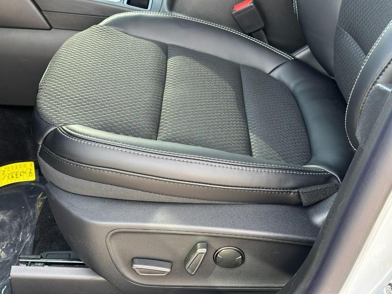 new 2025 Ford Escape car, priced at $27,836