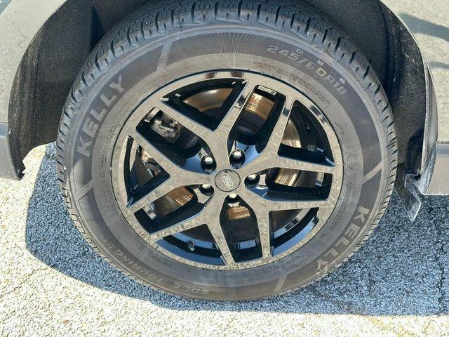 used 2024 Ford Edge car, priced at $21,812
