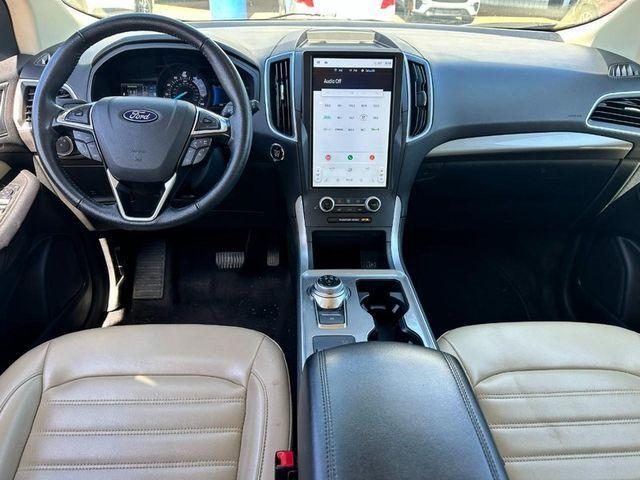used 2024 Ford Edge car, priced at $21,812