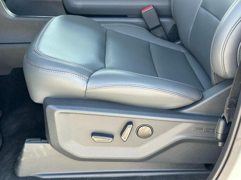 new 2025 Ford Expedition car, priced at $67,807