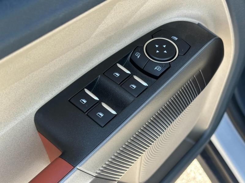 new 2025 Ford Maverick car, priced at $35,884