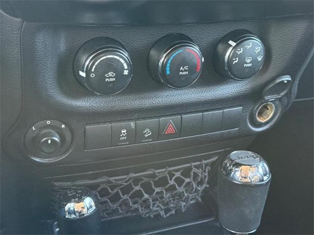 used 2015 Jeep Wrangler Unlimited car, priced at $14,500