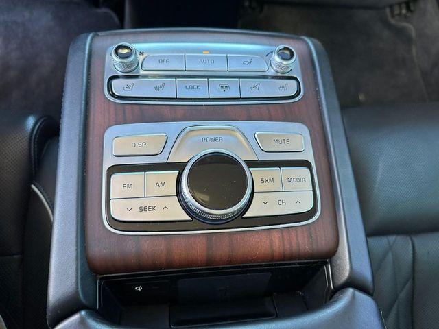 used 2019 Kia K900 car, priced at $25,212