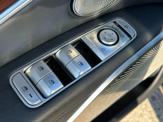 used 2019 Kia K900 car, priced at $25,212