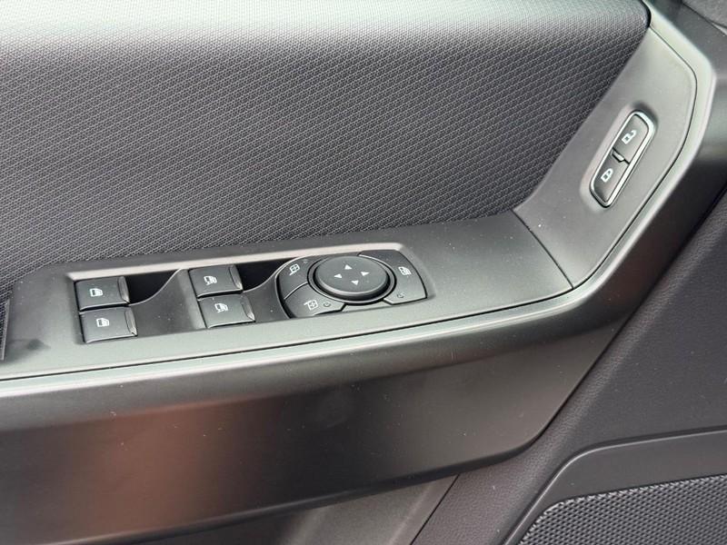 new 2026 Ford F-150 car, priced at $47,695
