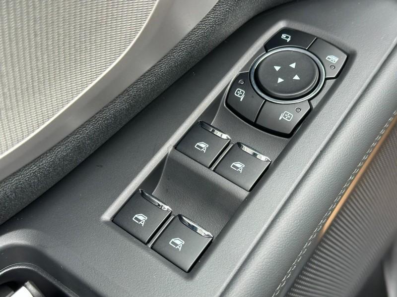 new 2026 Ford Expedition car, priced at $68,860