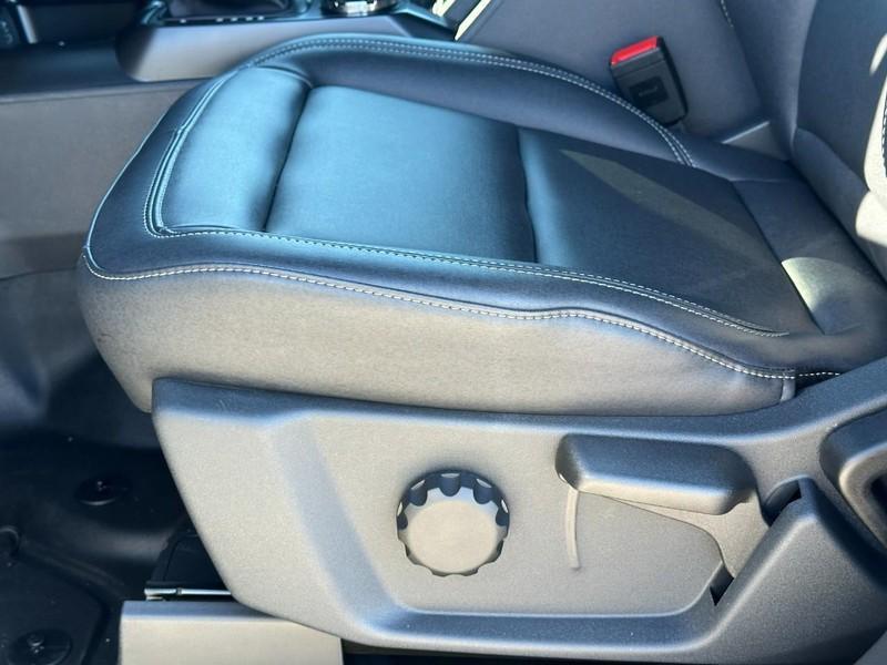 new 2025 Ford Bronco car, priced at $52,655