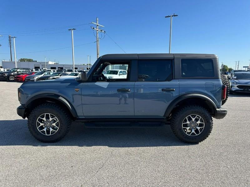 new 2025 Ford Bronco car, priced at $52,655