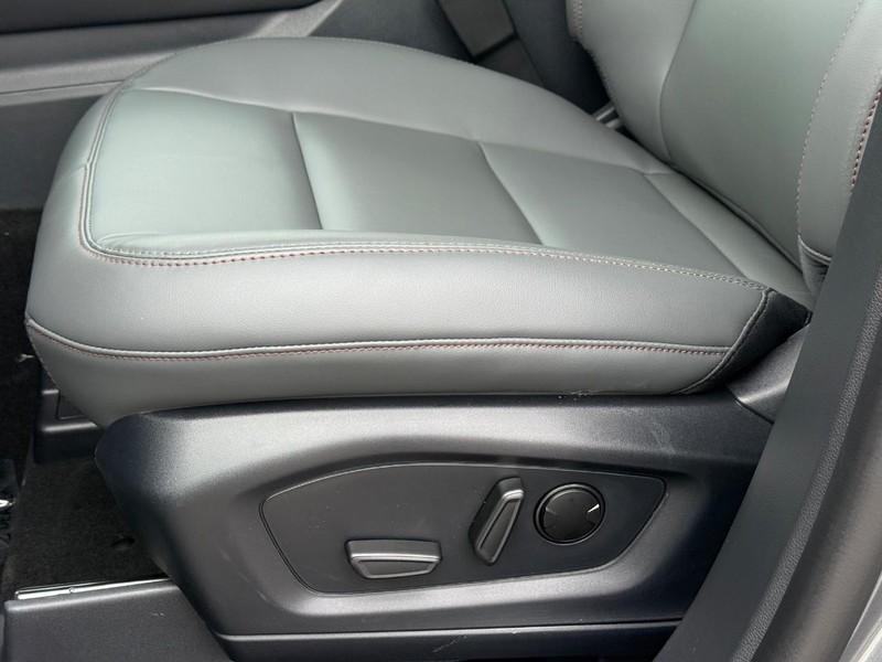 new 2026 Ford Explorer car, priced at $43,106