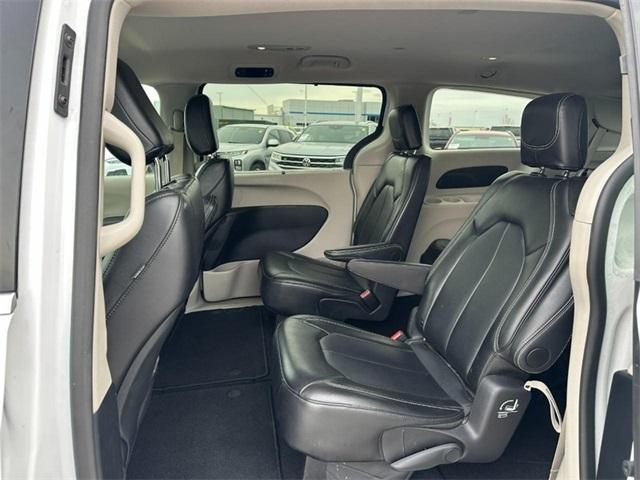 used 2024 Chrysler Pacifica car, priced at $29,500