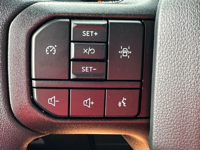 new 2025 Ford F-150 car, priced at $47,237