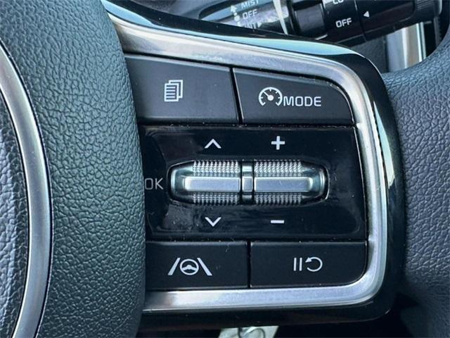 used 2023 Kia Sorento car, priced at $23,000