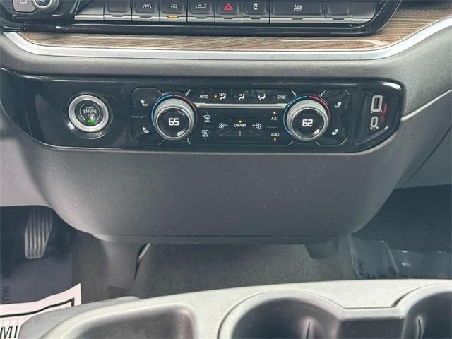 used 2022 Chevrolet Silverado 1500 car, priced at $32,812