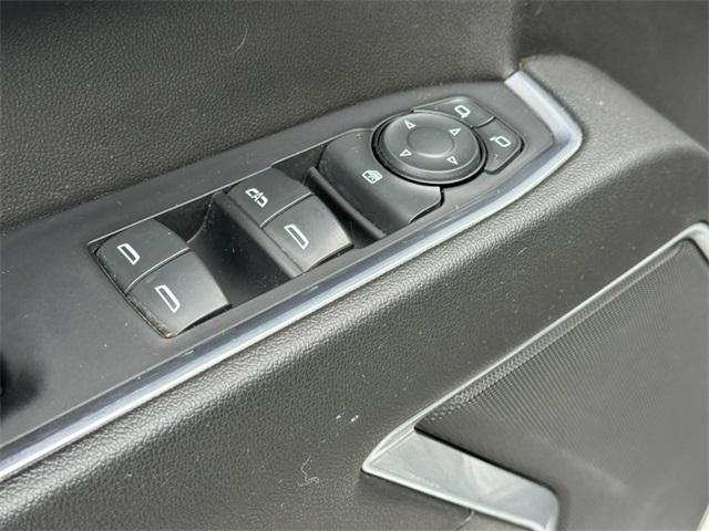 used 2022 Chevrolet Silverado 1500 car, priced at $32,812