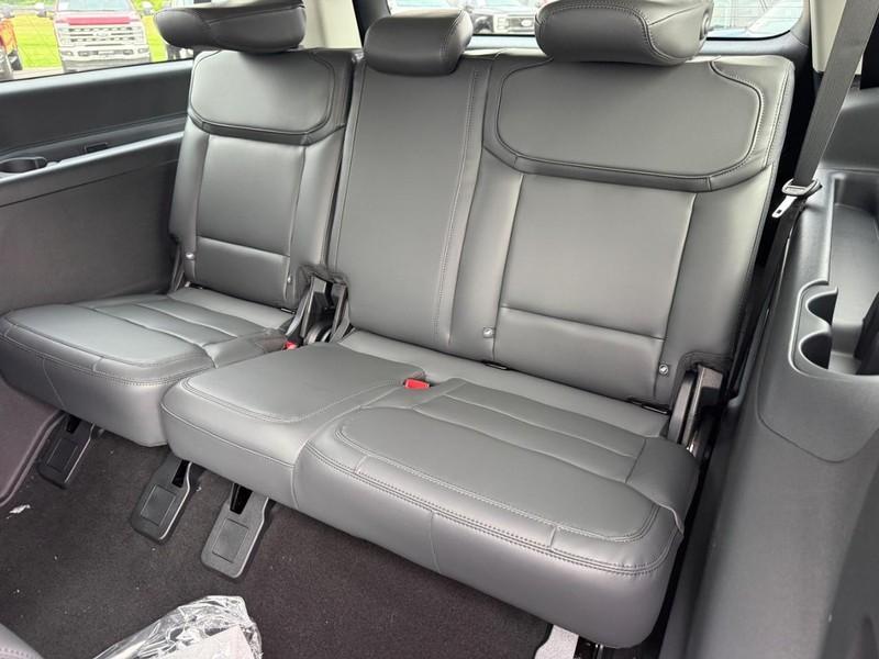 new 2026 Ford Expedition Max car, priced at $71,096