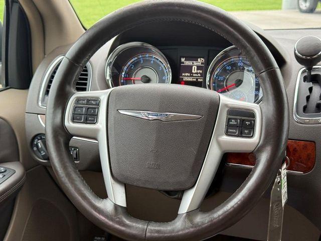 used 2014 Chrysler Town & Country car, priced at $9,289