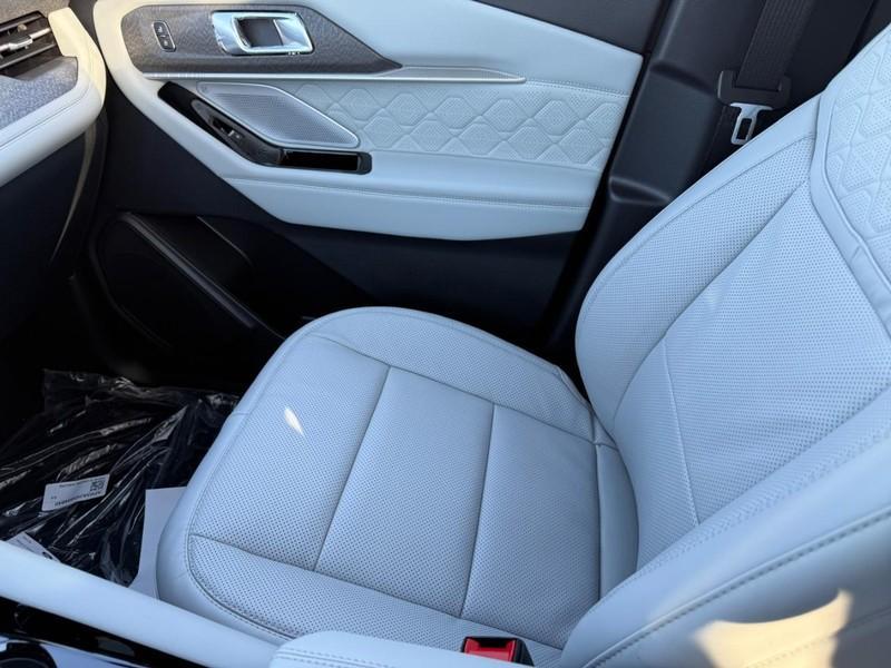 new 2026 Ford Explorer car, priced at $51,654