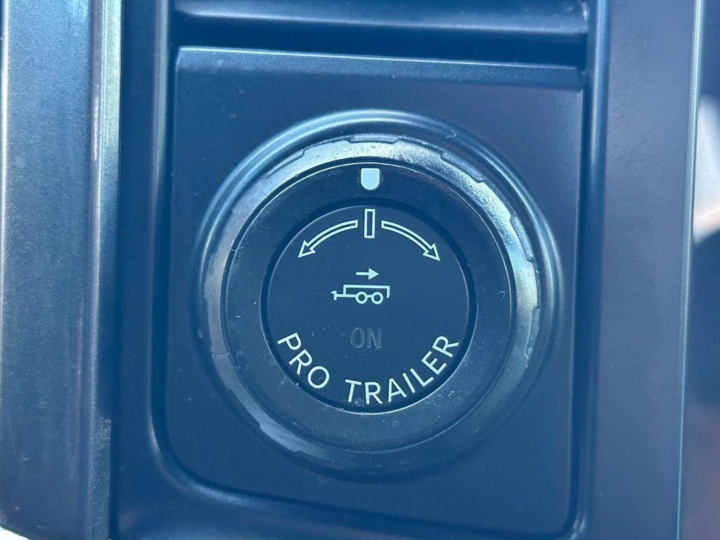 used 2021 Ford F-150 car, priced at $39,030