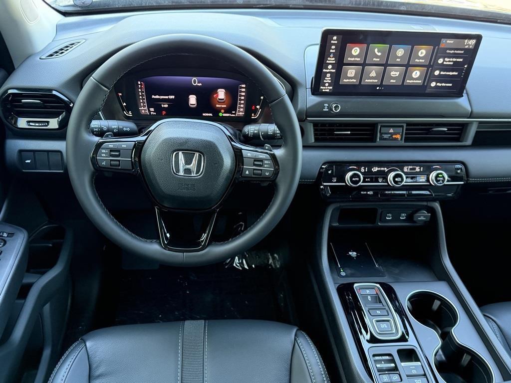 new 2026 Honda Pilot car, priced at $45,990