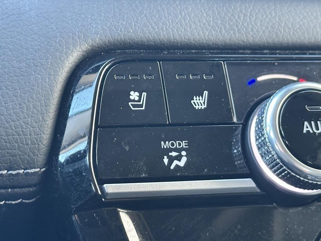 used 2024 Honda Pilot car, priced at $46,025