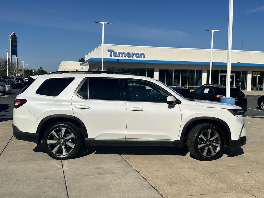 used 2024 Honda Pilot car, priced at $46,025