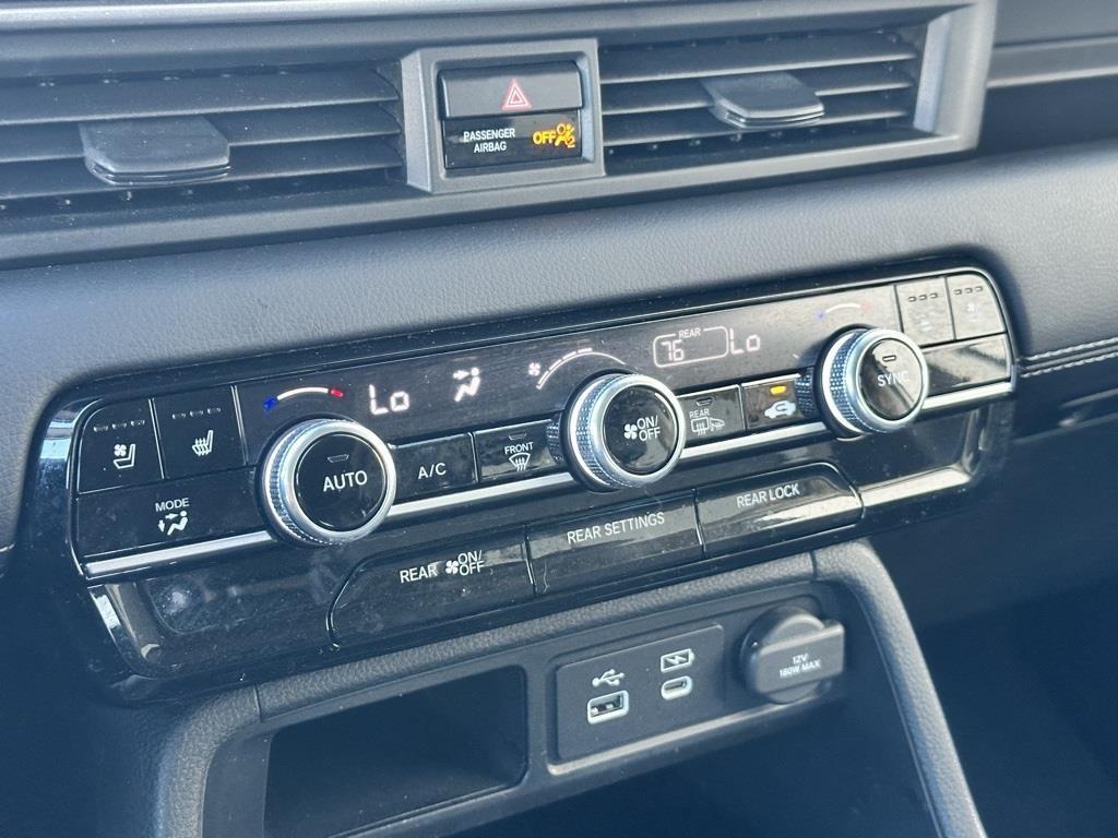 used 2024 Honda Pilot car, priced at $46,025