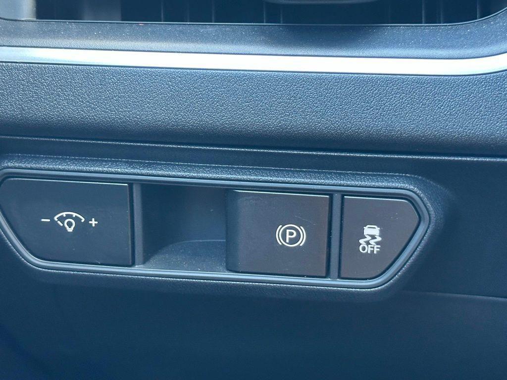 used 2025 Kia K4 car, priced at $23,565